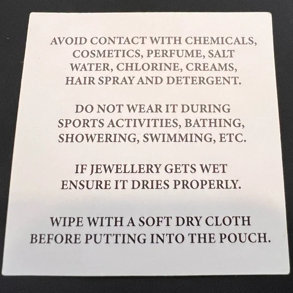 Kurt Geiger London NWT gorgeous Micro Eagle Crystal Linear Drop Earrings - Picture 10 of 10